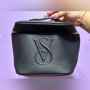 V.S cosmetic black bag